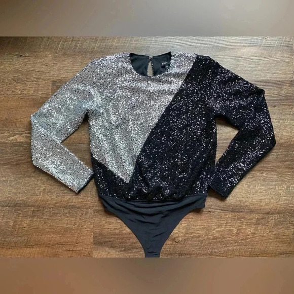 EXPRESS black & silver sequin bodysuit thong size S party cocktail Y2K sexy EUC - Picture 7 of 9